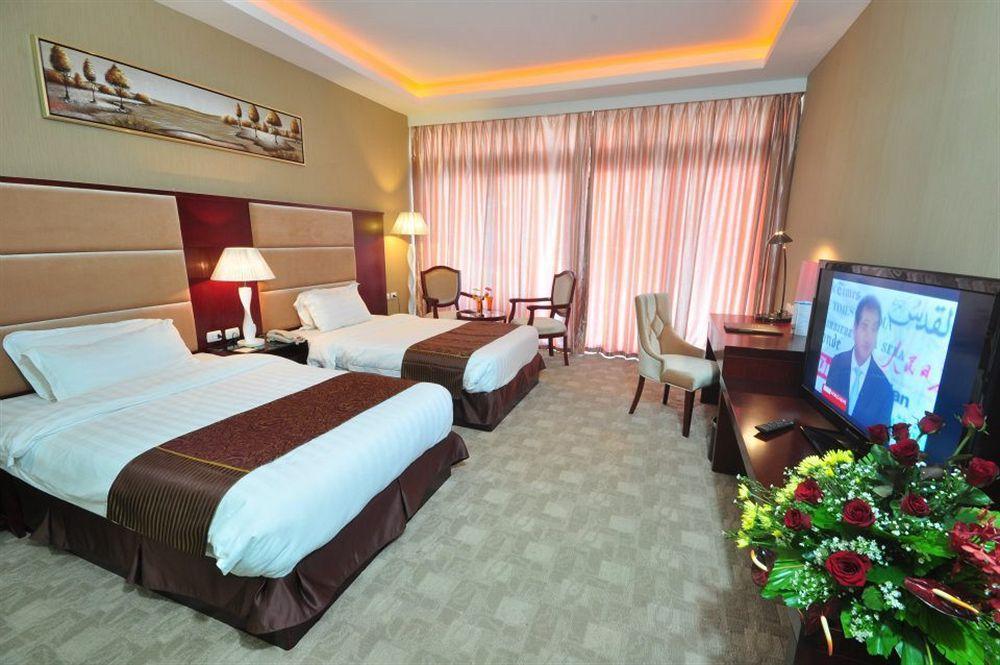 Sunlight Hotel Puerto Princesa Dış mekan fotoğraf