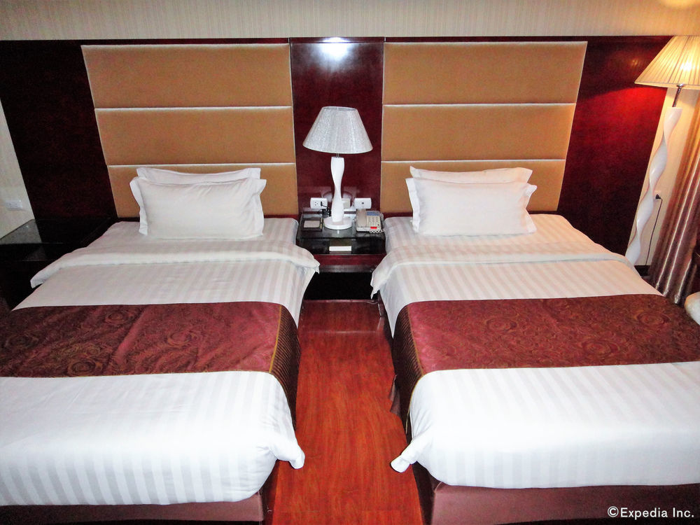 Sunlight Hotel Puerto Princesa Dış mekan fotoğraf